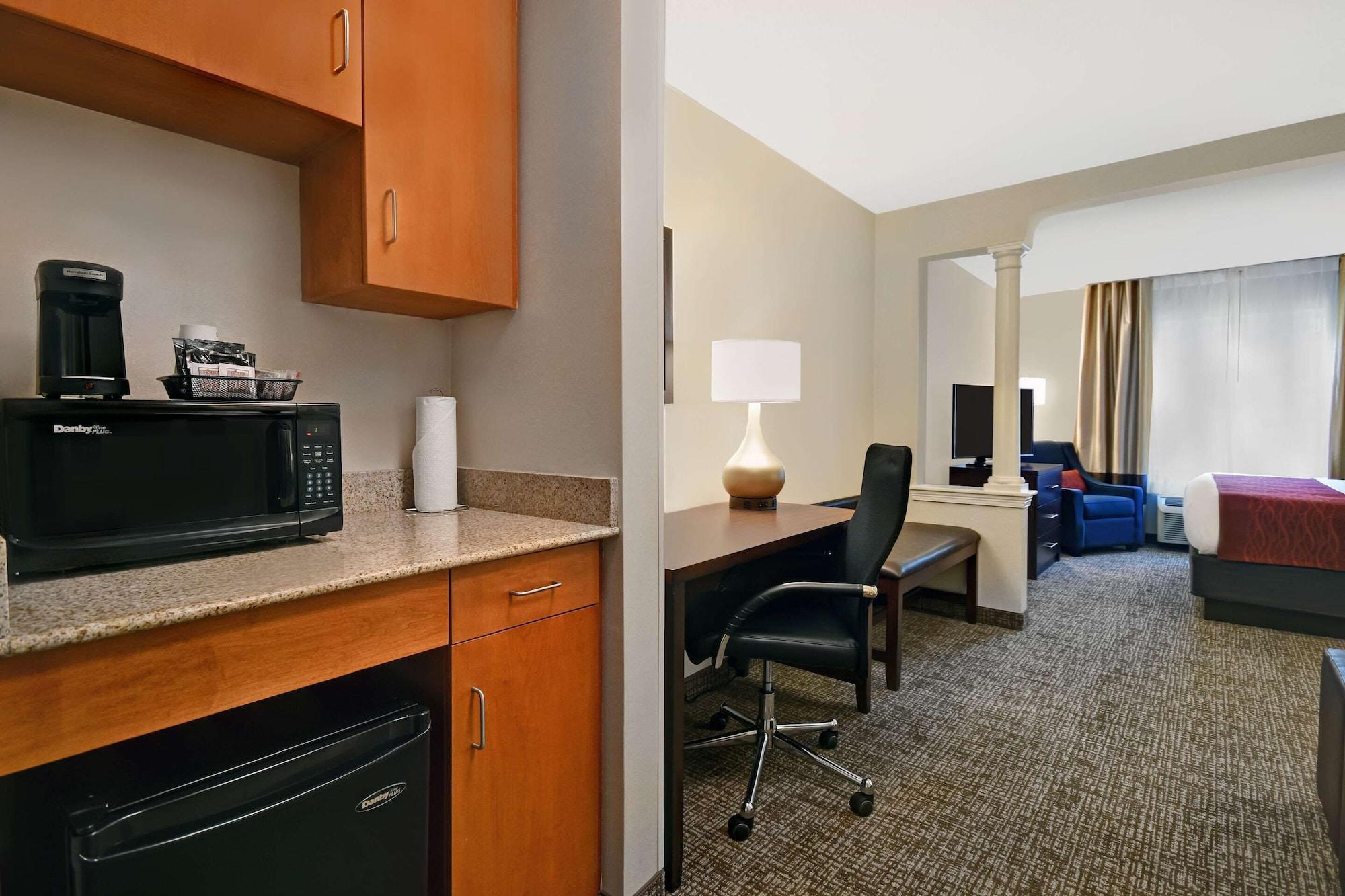 Comfort Inn & Suites Wilton Exterior foto