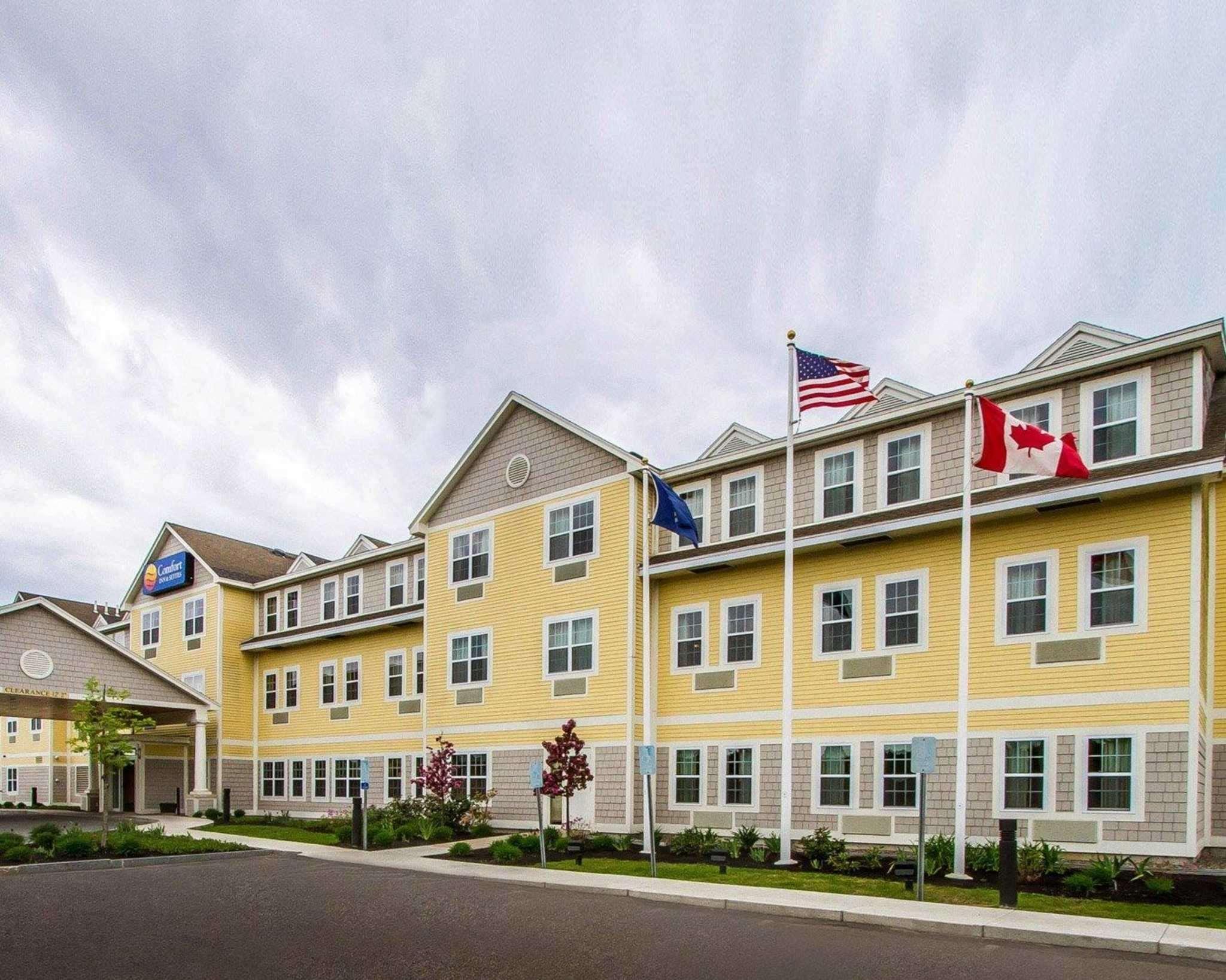 Comfort Inn & Suites Wilton Exterior foto